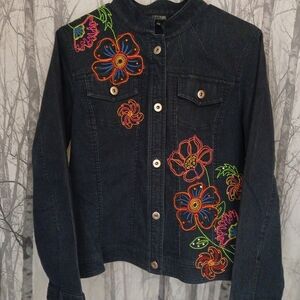 Embroidered Denim Jacket with Floral Design Ptp 19 L 22